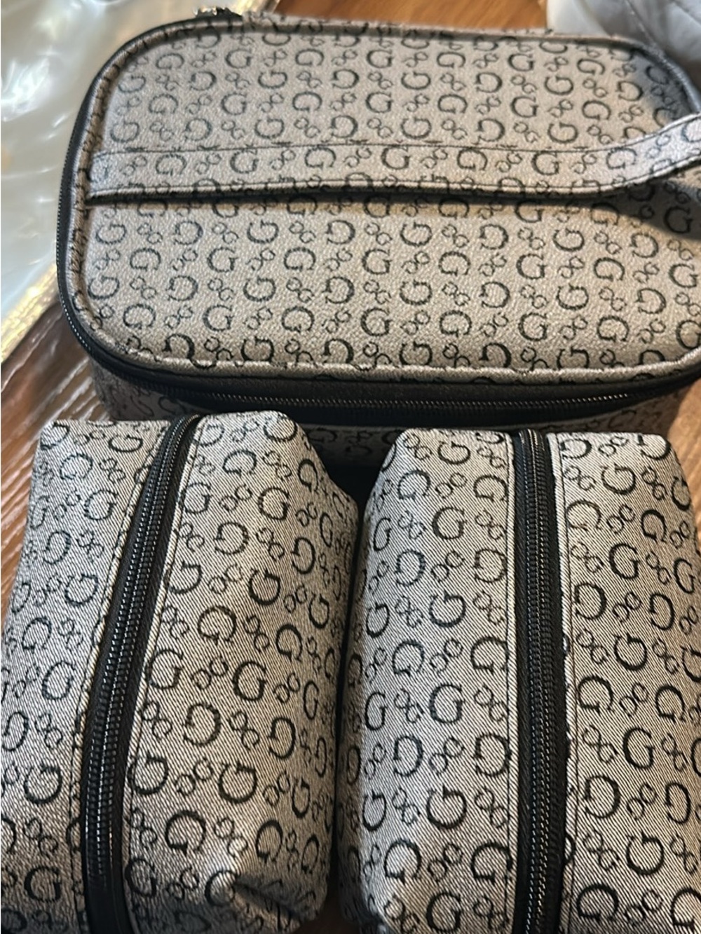 Guess Clear Cosmetic Train Case with Red Logo and Gray Monogram Pouches - Picture 3 of 3